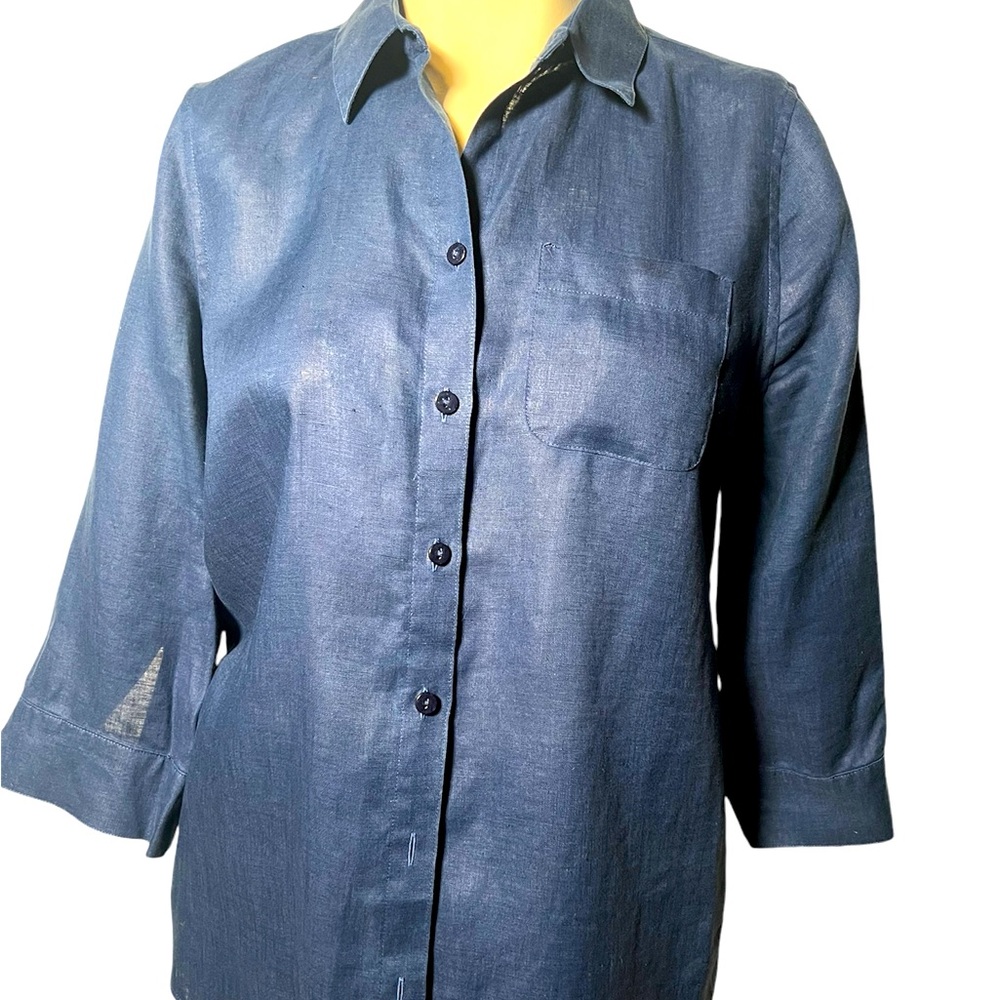 Chic Blue Button-Up Shirt - Effortless Stylish!
